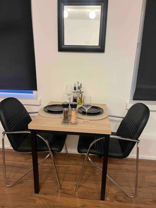 Modern Studio In Barbican Ec1 - Blue - F4 Λονδίνο Εξωτερικό φωτογραφία