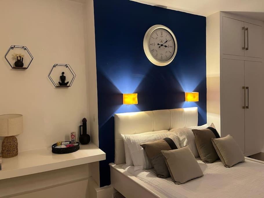 Modern Studio In Barbican Ec1 - Blue - F4 Λονδίνο Εξωτερικό φωτογραφία